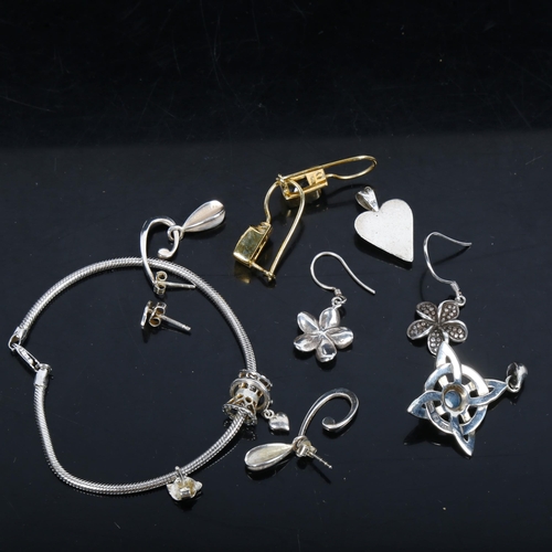 1086 - Various silver earrings, pendants, bracelet etc