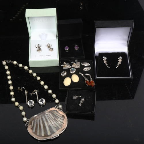 1106 - A box containing 10 pairs of various silver earrings, and a silver vinaigrette