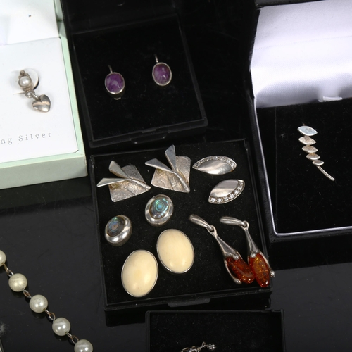 1106 - A box containing 10 pairs of various silver earrings, and a silver vinaigrette