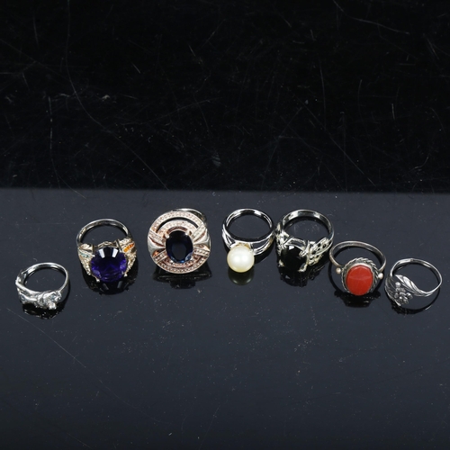 1117 - 7 various silver stone and pearl set dress rings