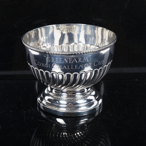 1153 - A late Victorian silver sugar bowl of half fluted form, 4.4oz, Chester 1900