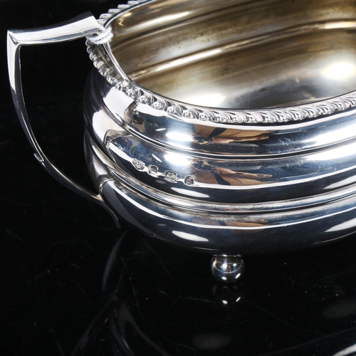 1154 - A George V silver 2-handled sugar bowl, Sheffield 1923, 8oz