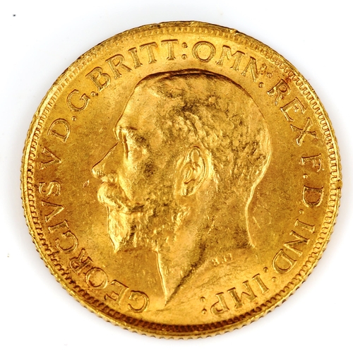 111 - A George V 1913 gold full sovereign coin, 7.9g