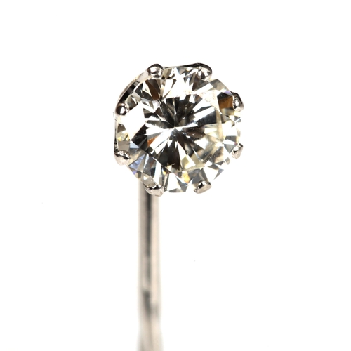 175 - A 1ct solitaire diamond stickpin, unmarked white metal settings with modern round brilliant cut diam... 