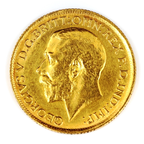 84 - A George V 1925 gold full sovereign coin, Sydney Mint, 7.9g