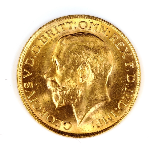 88 - A George V 1927 gold full sovereign coin, South Africa Mint, 7.9g