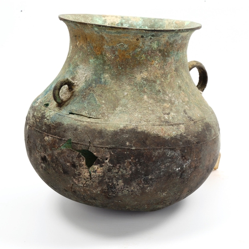 1003 - A Chinese Han Dynasty verdigris bronze cauldron with ring handles, height 17cm, rim diameter 12.5cm