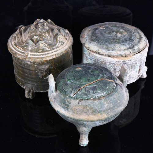 1028 - 3 Chinese Archaic green glaze pottery lidded storage pots, largest diameter 19cm (3)