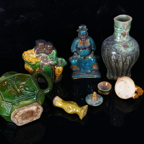 1036 - A group of Chinese glazed pottery items, vase height 16cm