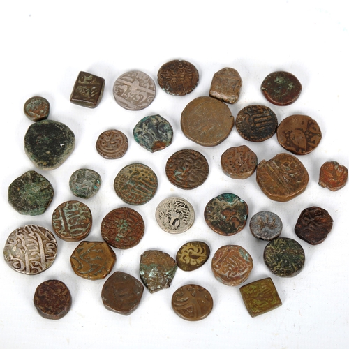 1067 - A group of early Indian bronze coins