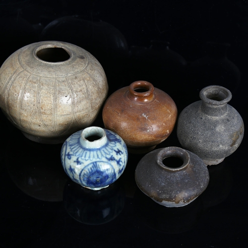 1072 - A group of Oriental ceramic pots and vases, largest height 9cm (8)