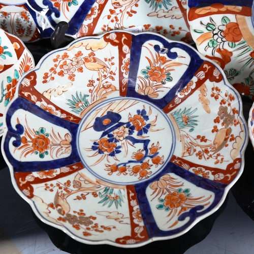 1162 - 6 pieces of Chinese Imari porcelain, largest 30cm diameter