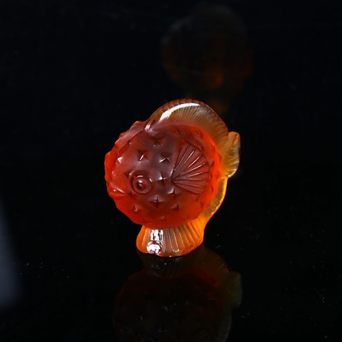 1230 - LALIQUE - an orange glass puffer fish, engraved signature, height 4.5cm