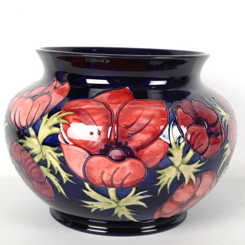 1232 - MOORCROFT POTTERY- Anemone pattern jardiniere, height 20cm, rim diameter 21cm