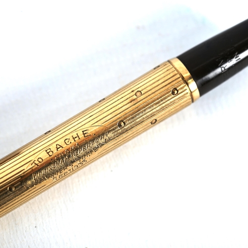 1284 - Watermans Ideal 9ct gold-cased fountain pen, hallmarks London 1929