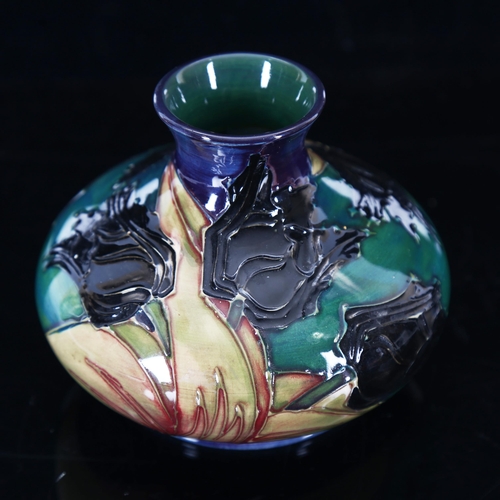 1432 - MOORCROFT POTTERY - a Black Tulip pattern squat vase, height 10.5cm