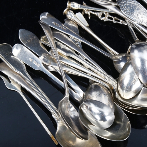 780 - Various silver cutlery, including sauce ladle, sifter spoon, teaspoons etc, 15.4oz total