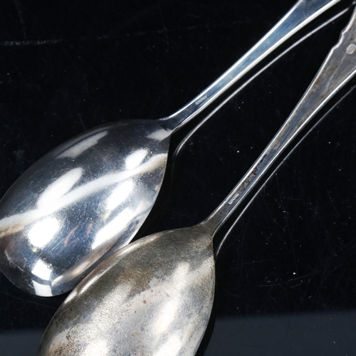 782 - A pair of George V silver salad servers, by Alexander Clark & Co Ltd, Jubilee hallmarks Birmingham 1... 