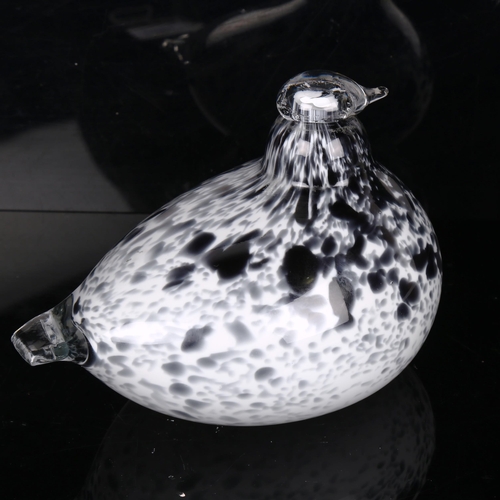 1807 - OIVA TOKKIA for Nuutajarvi, glass bird , signed to base, height 11cm