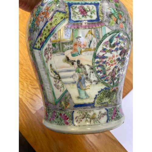 1305 - A Chinese porcelain narrow-necked vase, with painted enamel decoration, height 33cm