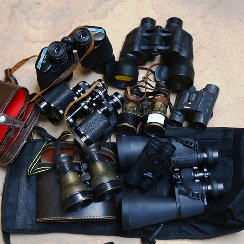 296 - A quantity of binoculars, including Prinz 8x40, Tasco 16x50, Zennox 20x60 etc (boxful)