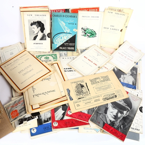 93 - A large quantity of early 20th century theatre programmes etc (approx 150)