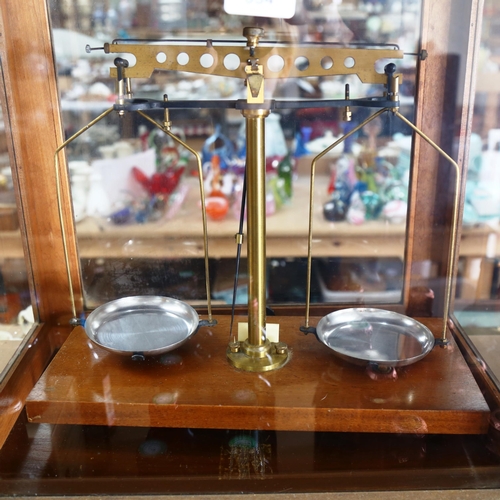 334 - A cased set of laboratory balance scales, by Townson & Mercer Ltd, case height 43cm