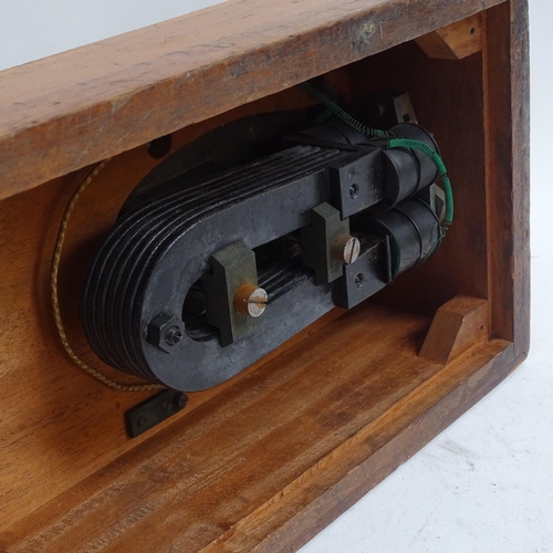 388 - An Antique Siemens Brothers & Co pointer telegraph box, 35cm x 20cm