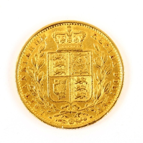 133 - A Victoria 1853 gold full sovereign coin, 7.9g