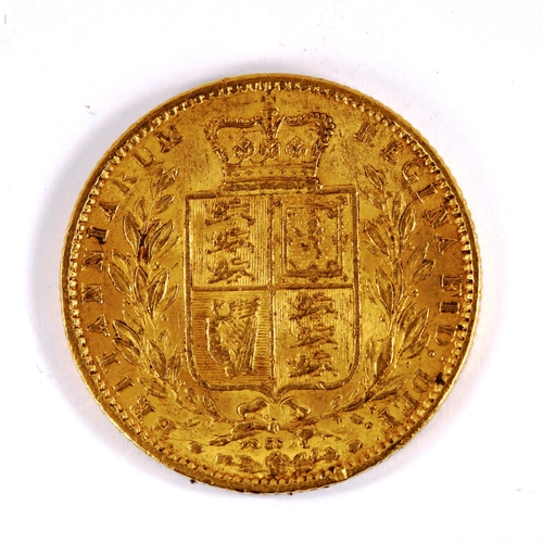 137 - A Victorian 1864 gold full sovereign coin, die no. 56, 7.9g