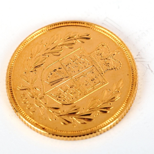 158 - An Elizabeth II 2002 gold full sovereign coin, 7.9g