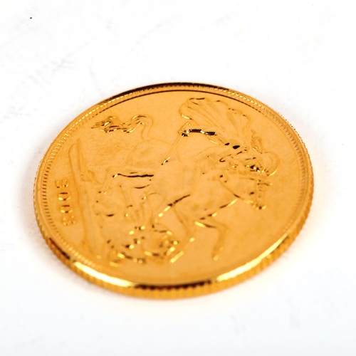 159 - An Elizabeth II 2003 gold full sovereign coin, 7.9g