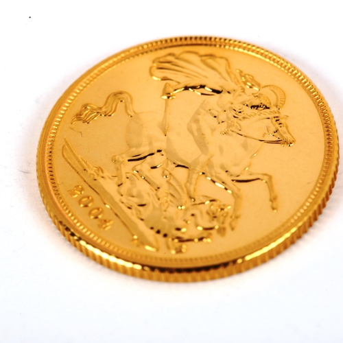 160 - An Elizabeth II 2004 gold full sovereign coin, 7.9g