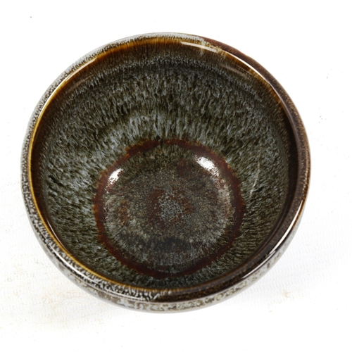 1114 - A Chinese hares fur glaze porcelain bowl, diameter 11.5cm, height 6.5cm