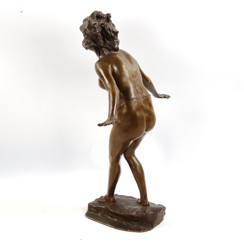 1119 - A patinated bronze sculpture, female nude, early 20th century, indistinctly signed, height 40cm