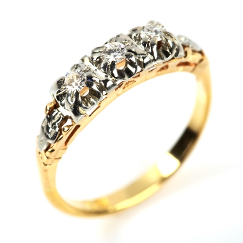 220 - An 18ct gold three stone diamond ring, set with modern round brilliant-cut diamonds, total diamond c... 