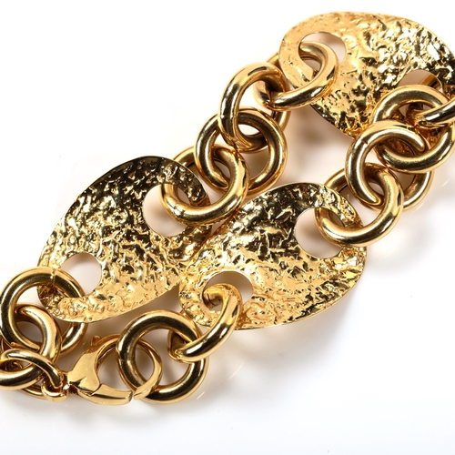 300 - A modern Italian 14ct gold bracelet, length 17cm, 16.4g