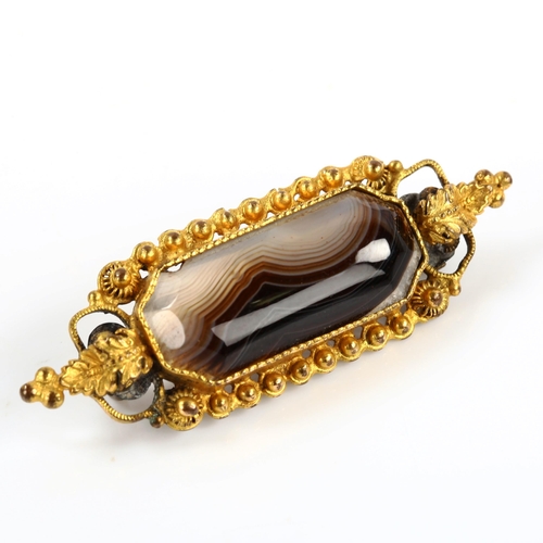 381 - A Georgian banded agate brooch, unmarked yellow metal cannetille decoration, brooch length 46.9mm, 5... 