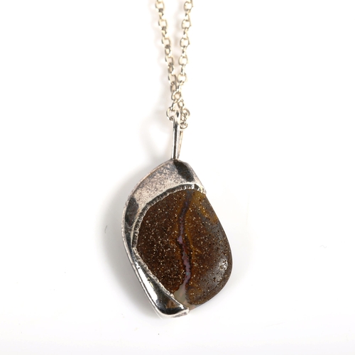 399 - A modern sterling silver boulder opal pendant necklace, on silver fine cable link chain, pendant hei... 