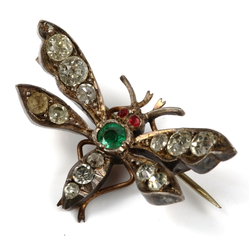 468 - A small unmarked silver and paste figural bug brooch, wingspan 36.3mm, 7.2g