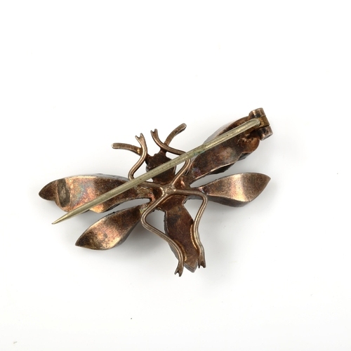 468 - A small unmarked silver and paste figural bug brooch, wingspan 36.3mm, 7.2g