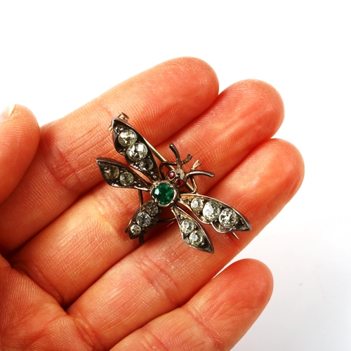 468 - A small unmarked silver and paste figural bug brooch, wingspan 36.3mm, 7.2g