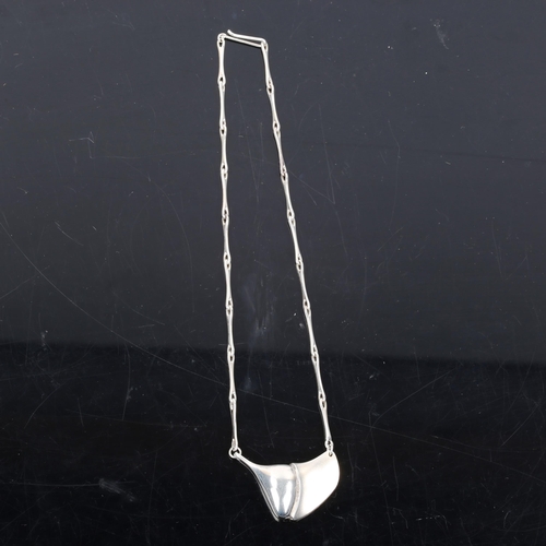 481 - LAPPONIA - A Vintage Finnish stylised sterling silver fold pendant necklace, designed by Bjorn Wecks... 