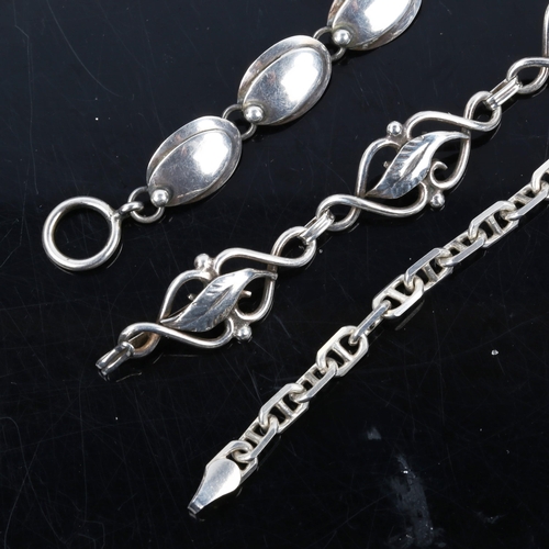 559 - 3 Danish stylised silver bracelets, makers include Carl Ove Frydensberg, all 20cm long, 40.9g total ... 