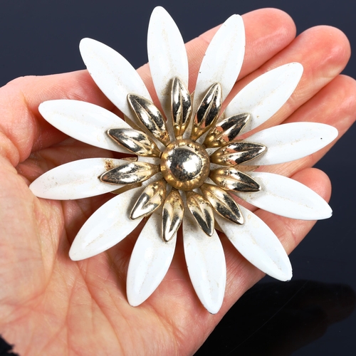 326 - SARAH COVENTRY - a large Vintage gold plated flowerhead brooch, diameter 80.8mm, 27.6g