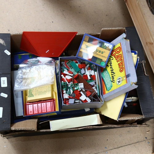 313 - Bayko toy building sets, Ace spring suspended microphone etc (boxful)