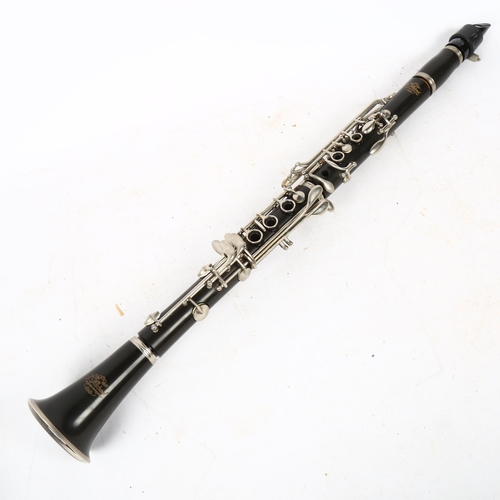 334 - J Michael clarinet, in hardshell case