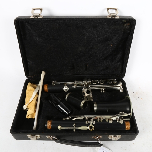 336 - Artemis clarinet, in hardshell case