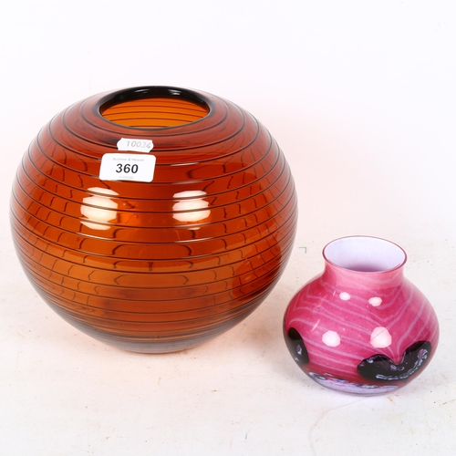 360 - A large amber Art glass globular vase, unsigned, and a small Caithness love heart vase, largest diam... 