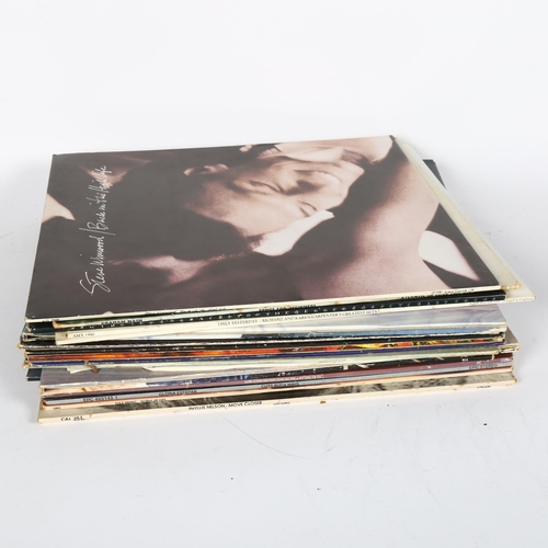 621 - Various LP records, including Skellern and Phyllis Nelson